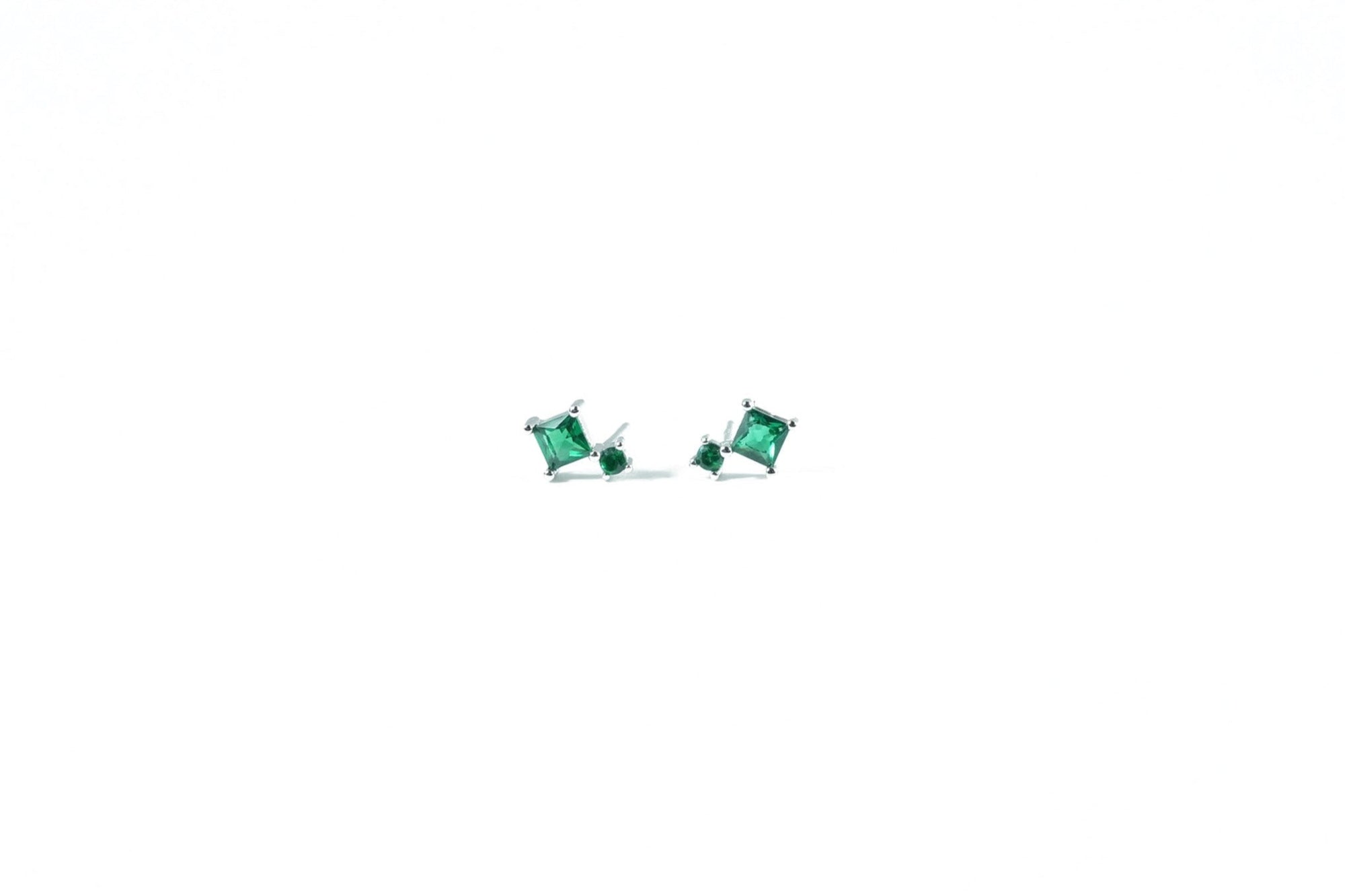 trendy green silver stud earring, ideal for a fresh and contemporary style