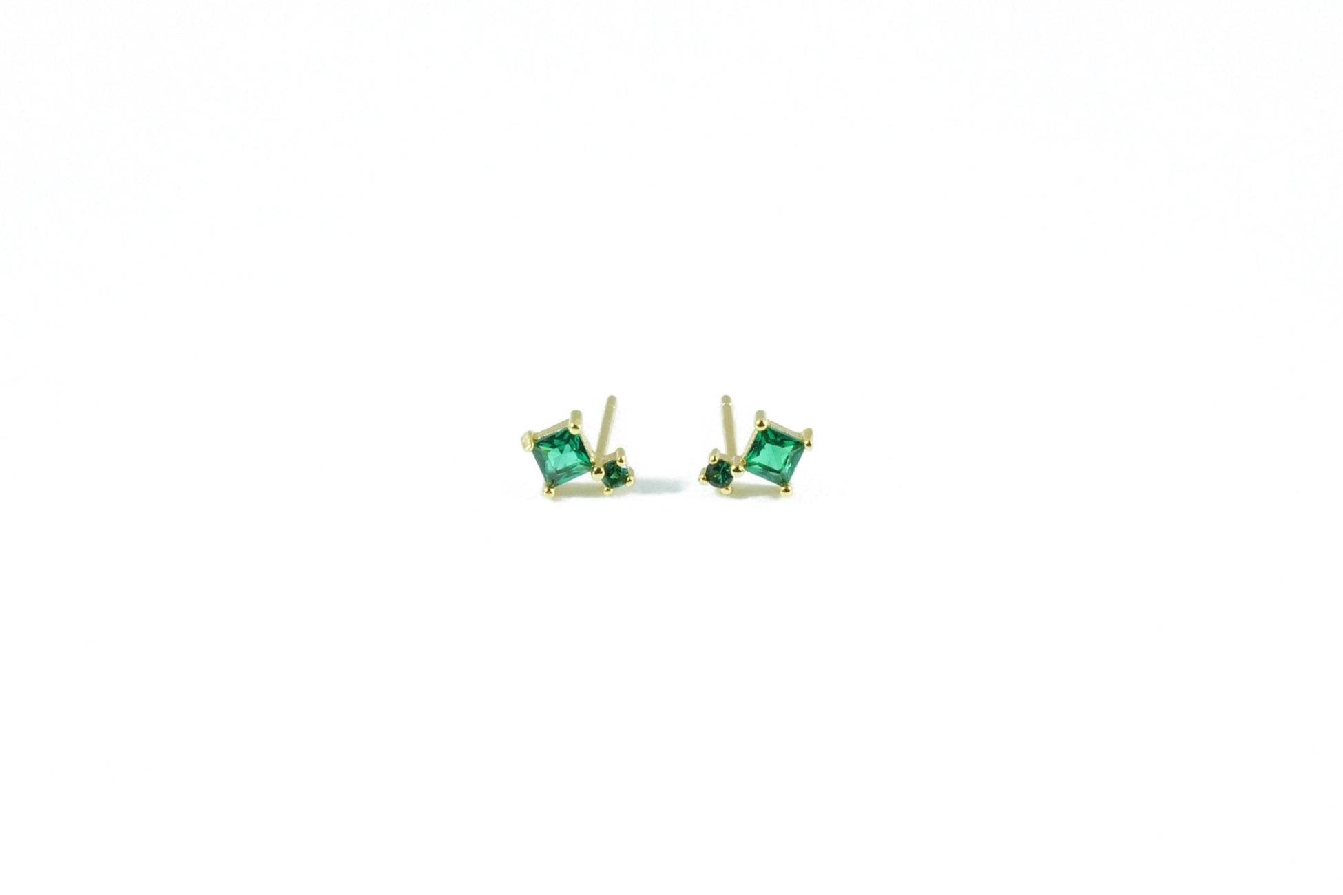 minimalist gold earring with a stylish green stone, perfect for everyday use