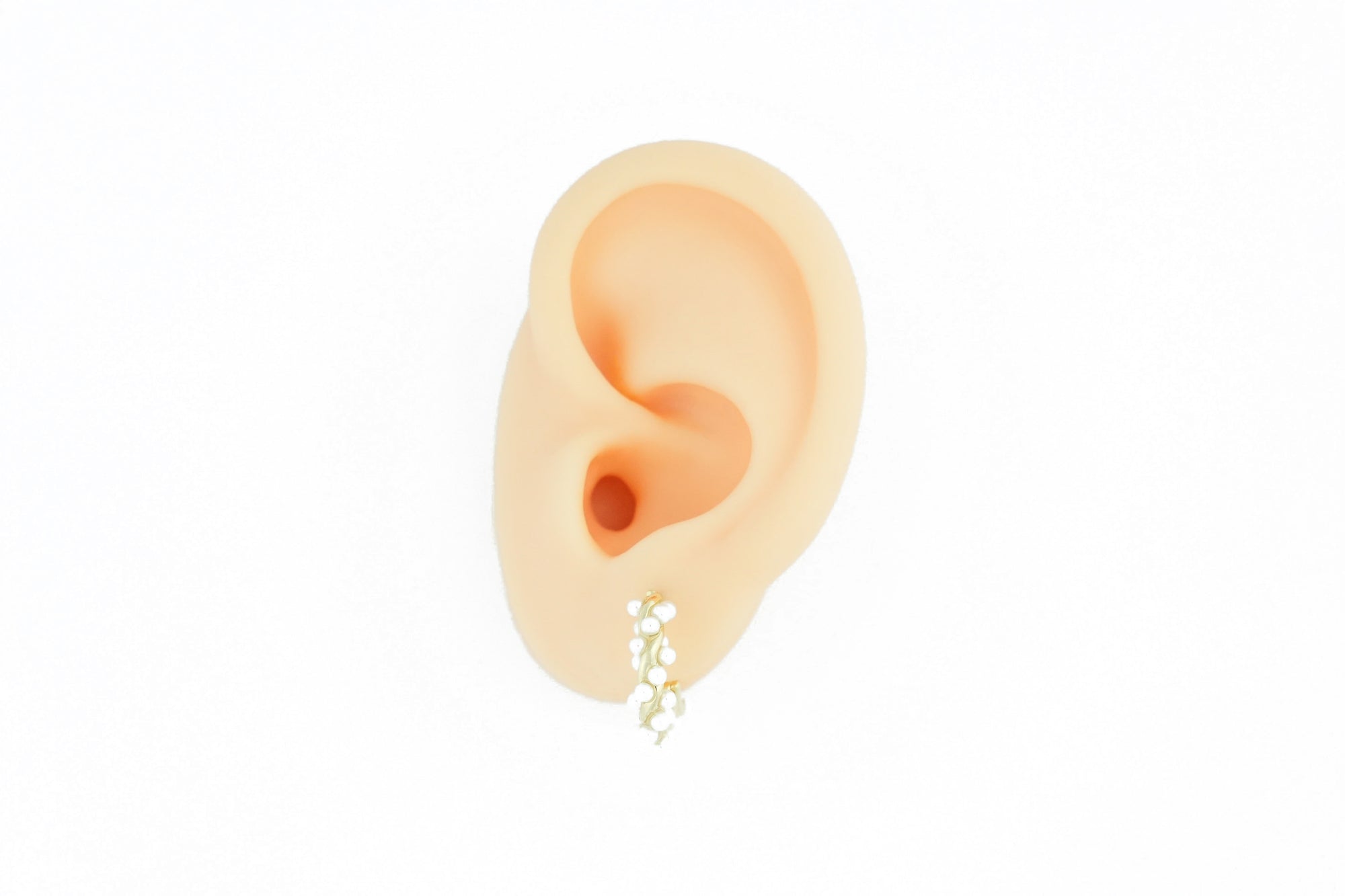 earrings rings with pearl with elegant touch, gift ideas
