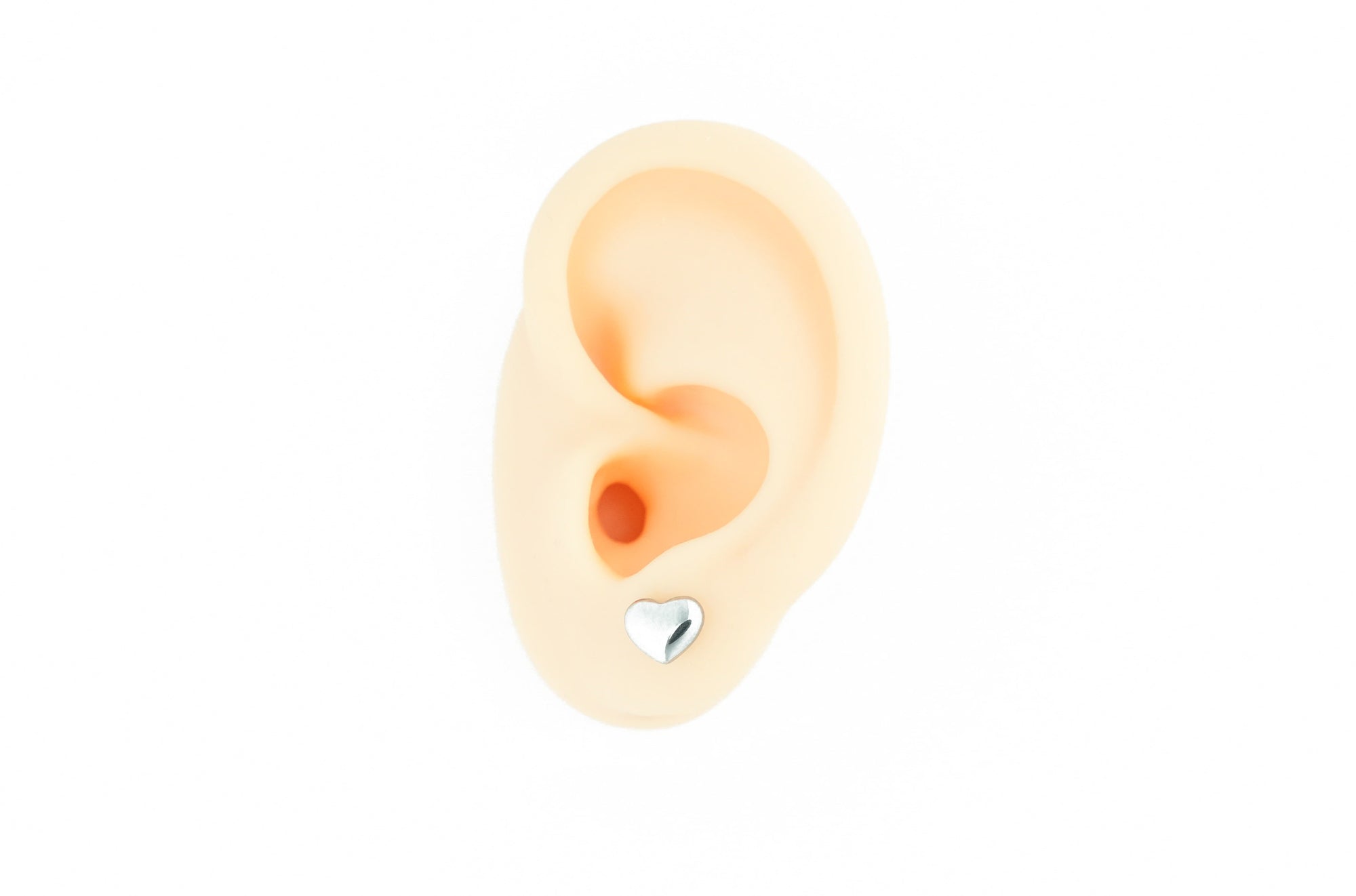 heart earrings silver titanium steel a romantic and classic design for a subtle look